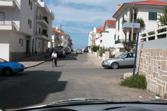 Nesta intersecção, devo avançar: